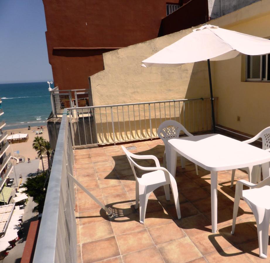 Atico A 100 Metros De La Playa Apartment Cullera Luaran gambar