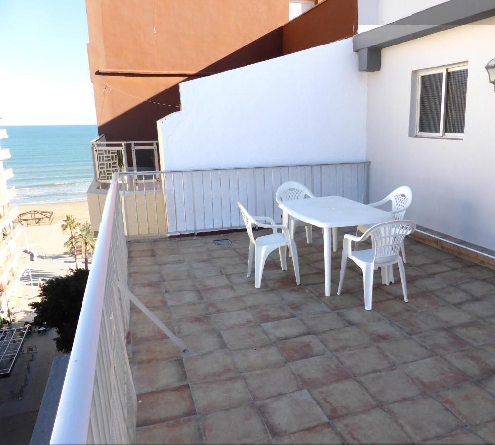 Atico A 100 Metros De La Playa Apartment Cullera Luaran gambar